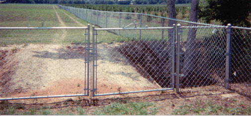 installing chain link on ground that is not level